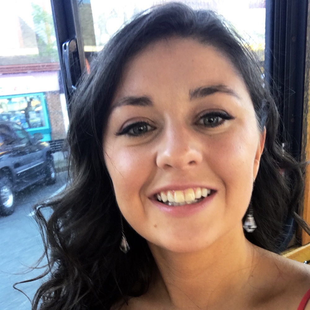 Meet your Posher, Alexandra